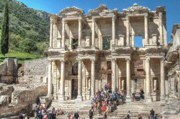 Celsus Library and Its Statues: When it was Founded in Ephesus?