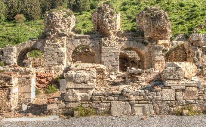 Complete Guide to Ephesus Antique City and its Remains