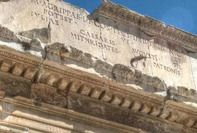 Complete Guide to Ephesus Antique City and its Remains